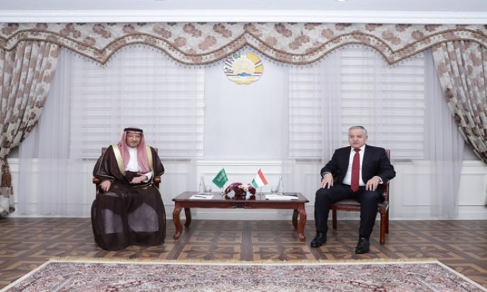 Tacikistan Dışişleri Bakanı’nın Suudi Arabistan Dışişleri Birinci Bakan Yardımcısı ile görüşmesi