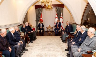Cumhurbaşkanı Ersin Tatar, Kocaeli Körfez Belediyesi ve Kıbrıs gazileri heyetini kabul etti