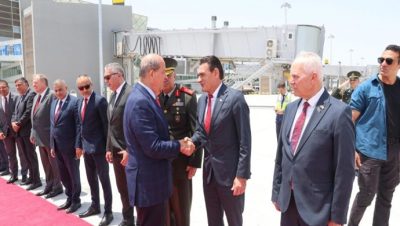 Cumhurbaşkanı Ersin Tatar Avustralya’ya gitmek üzere adadan ayrıldı