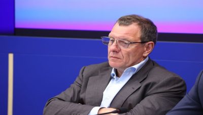 Ilya Massukh: Birleşik Rusya diğer partileri ön oylamayı kullanmaya motive ediyor