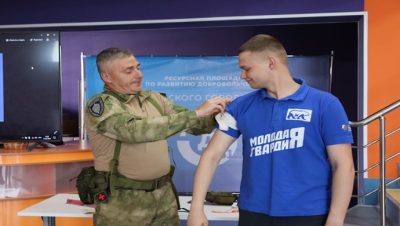 “Birleşik Rusya’nın Genç Muhafızları” üç binden fazla Belgorod öğrencisine ilk yardım becerileri öğretti