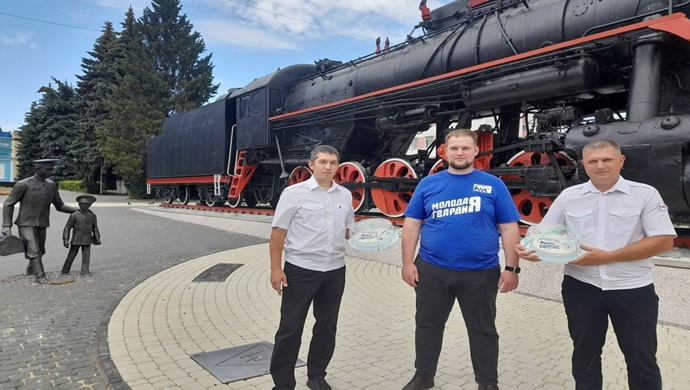 Birleşik Rusya ve MGER, Mordovya’daki demir yolu işçilerinin mesleki tatillerini kutladı